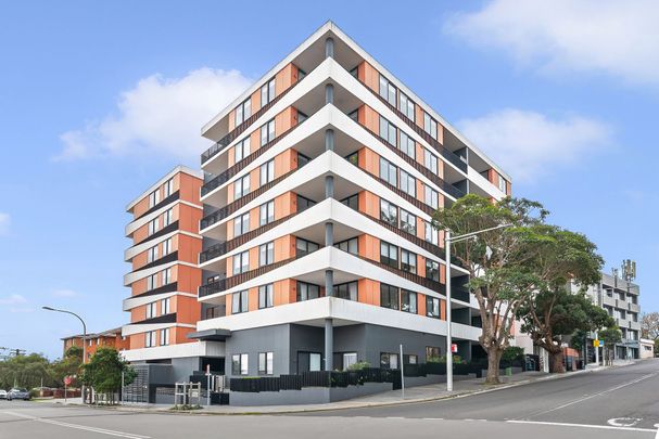 Two Bedroom Apartment - Photo 1