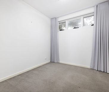 Stylish two-bedder with quality finishes - Photo 4