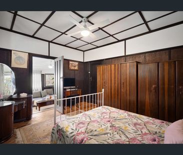 Generous north-facing rear block in a peaceful cul-de-sac - Photo 1