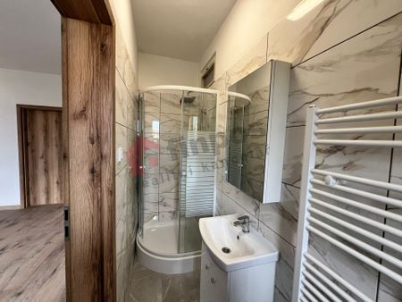 Pronájem bytu 1+kk a garsoniéry 39 m², Na Chmelnici 852, Benešov - Photo 4