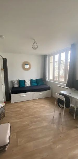 Location appartement 1 pièce - 16.32m² à Niort (79000) - Photo 1