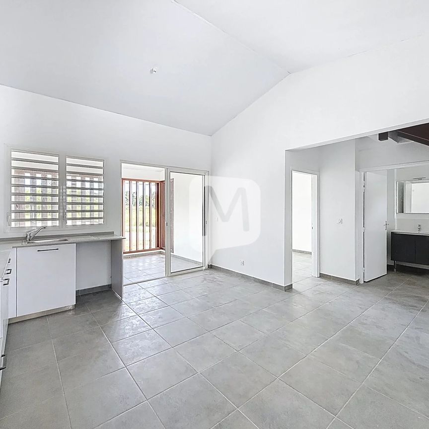 Location Appartement 3 pièces 58m² MACOURIA 97355 - Photo 1