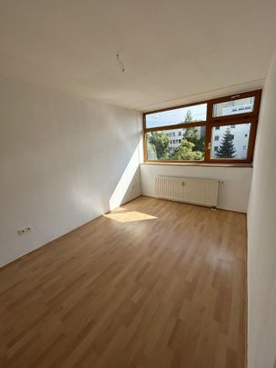 Großzügige 3-Zimmer Wohnung wartet auf Ihren Einzug - Photo 1