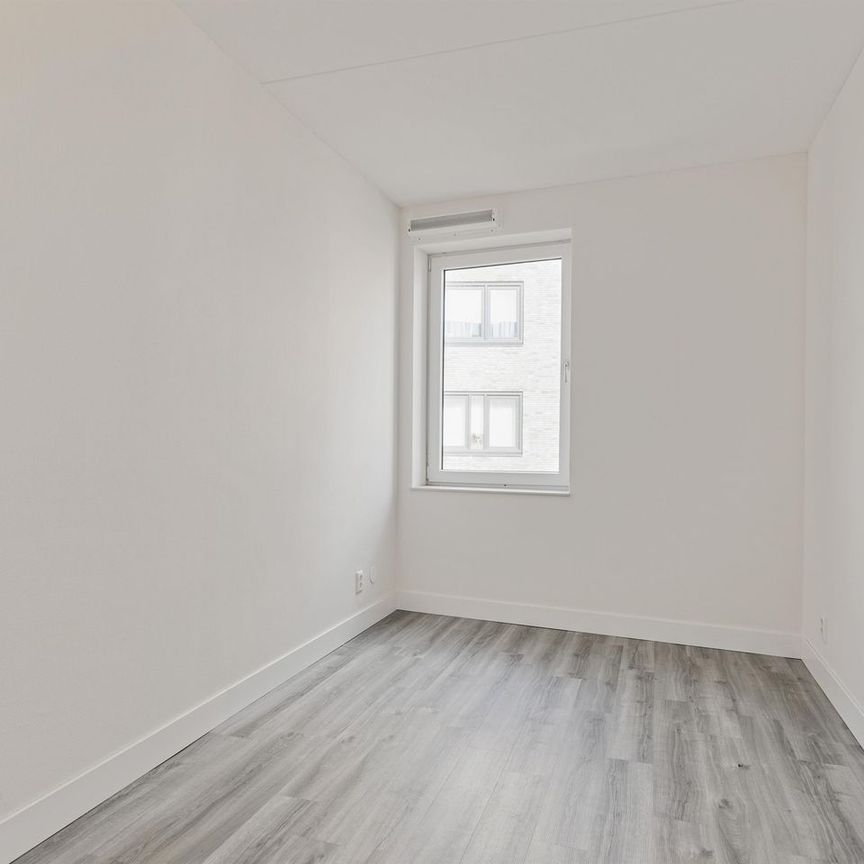 Appartement te huur: 1e Lulofsdwarsstraat 10-H 2521 AZ Den Haag - Photo 1