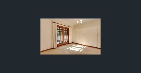 Gorgeous 2 Bedroom Cottage An Amazing Lifestyle to be Lived! - Photo 5