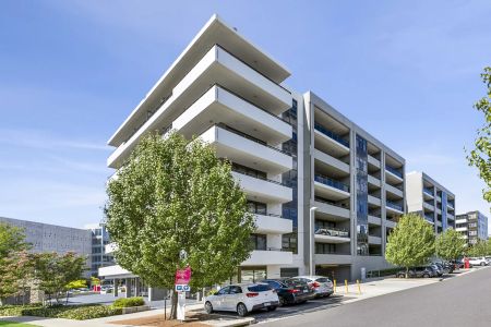 62/44 Macquarie Street, Barton. - Photo 2