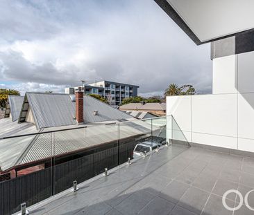 Open the Door to Boutique Living - Photo 3