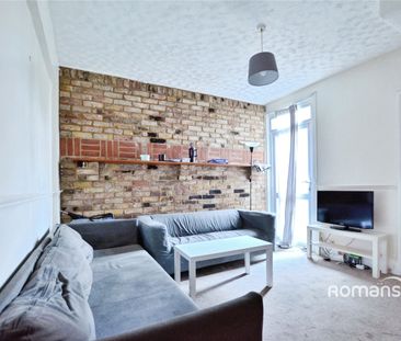 4 bedroom terraced to rent - Photo 4