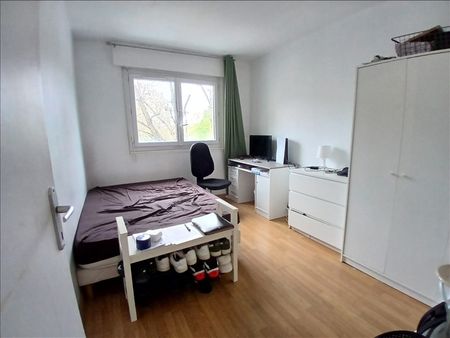 3 pièces - Meublé - 56 m² - 2ème étage - Colocation non autorisée - Photo 2