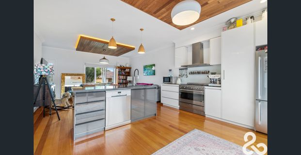 Stunning 2-Bedroom Home in Prime Preston Location - Photo 1