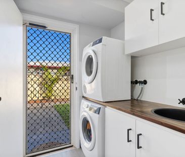 Stylish Family Living in the Heart of Norman Gardens - Photo 2