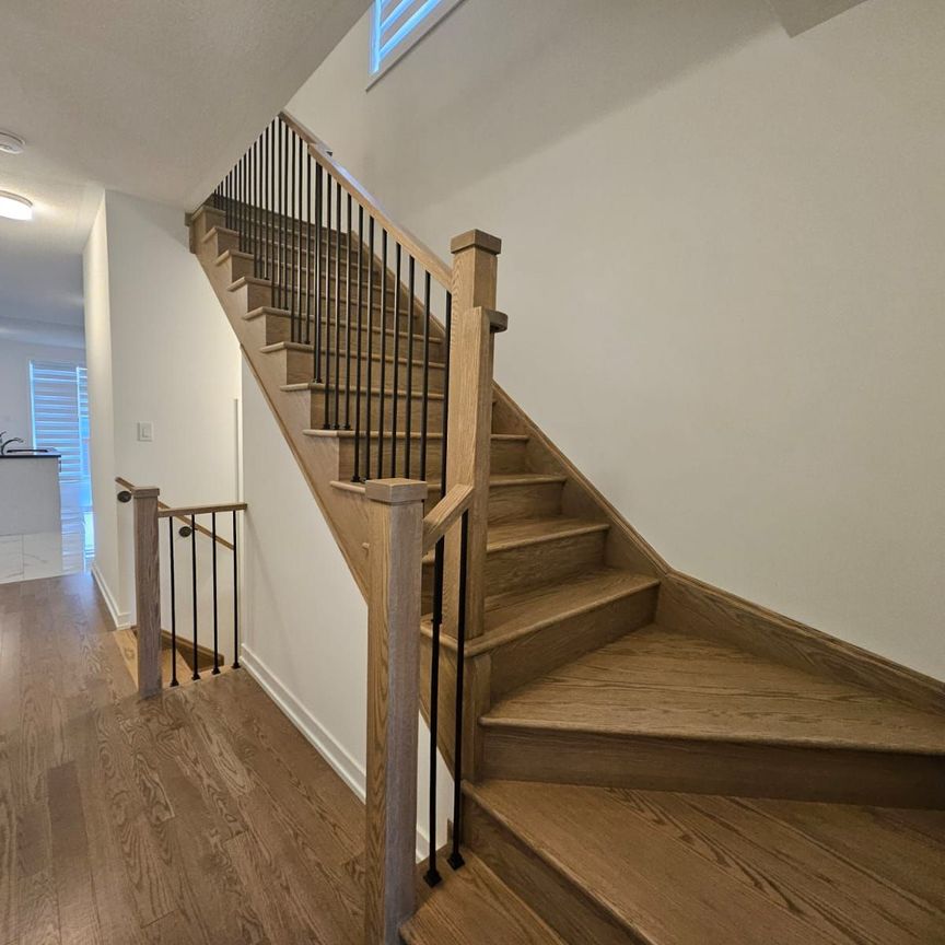 For Lease - 159 Haldimand Street, Vaughan, Ontario - Photo 1