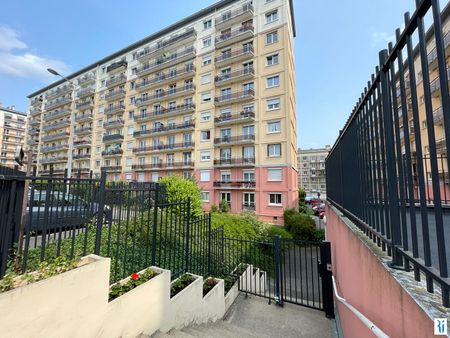 Location Appartement 3 pièces 60m² - Photo 5