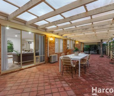 Live the Mindarie Lifestyle - Spacious Family Home - Photo 5