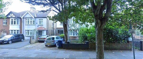 2 Bed Flat, Off Acton Vale Area, W3 - Photo 1