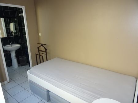 Location Appartement 2 pièces 23m² MONTPELLIER 34000 - Photo 4