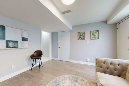 For Lease - 10 Townsend Road, Toronto, Ontario - Photo 2