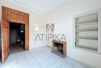 Casa señorial junto a la Clínica Teknon, Barcelona