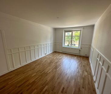 Drottninggatan 15B - Photo 1