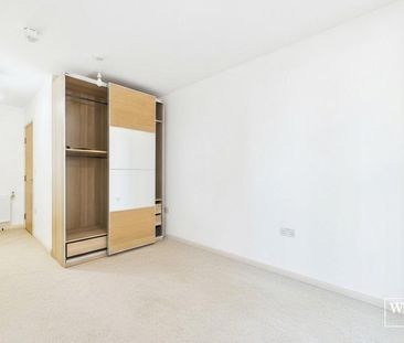 3 bedroom apartment to rent - Photo 4