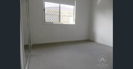 Modern, Low-Maintenance Living in a Convenient Marsden Location - Photo 3