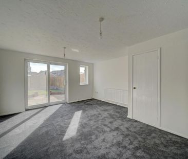 2 bedroom terraced house to rent - Photo 6