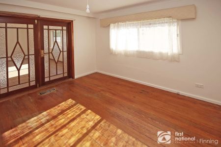 Spacious 3-Bedroom Family Home - Photo 4