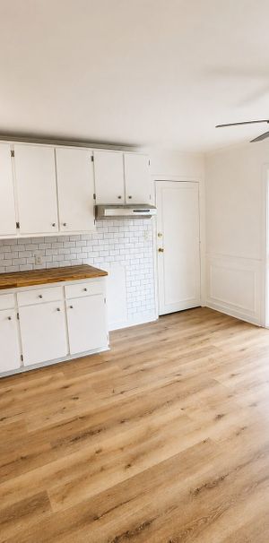 Immeuble - 185 Rue Wilson, Sherbrooke Grand 5 1/2 à Louer à Sherbrooke - Photo 1