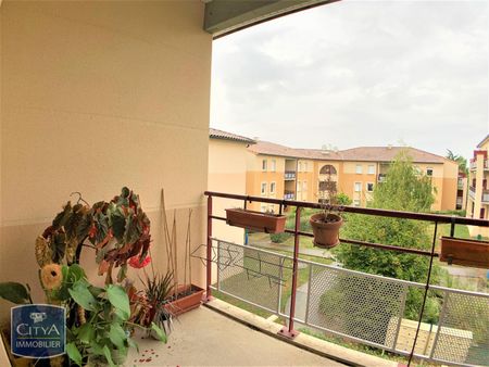 Location Appartement 2 pièces 48m² L ISLE JOURDAIN 32600 - Photo 5