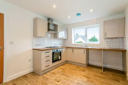 3 bedroom terraced house to rent - Photo 5