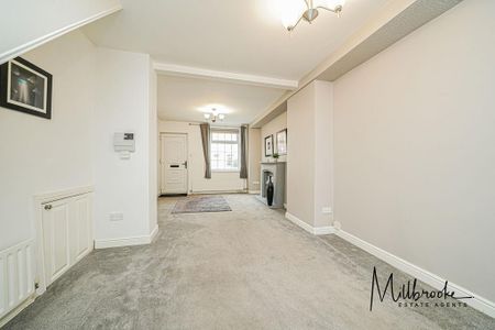 2 bedroom terraced house to rent - Photo 3