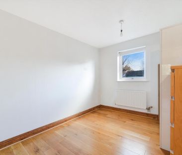 2 bedroom maisonette to rent - Photo 5