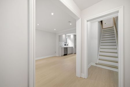 For Lease - 496 Northcliffe Boulevard Unit# Mn&2nd, Toronto, Ontario - Photo 3