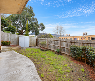 Peaceful Townhouse Living in the Heart of Boronia - Photo 6