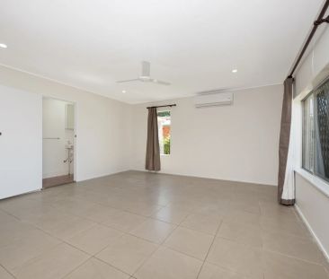 Newly renovated home in Kirwan - Photo 5