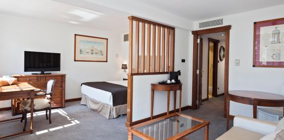 Melia White House, NW1, Albany Street - Photo 2