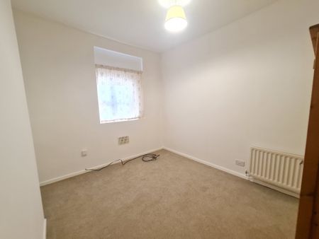 2 Bedroom Flat - Photo 5