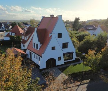 Charmante woning met 5 volwaardige slaapkamers, zonne terras en tui... - Photo 1