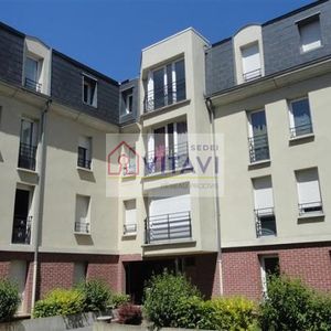 Location Appartement 1 pièce 27m² MARGNY LES COMPIEGNE 60280 - Photo 2