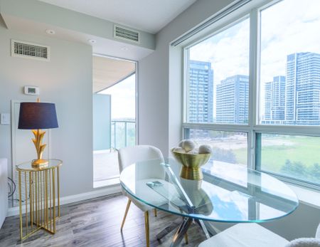 For Lease - 23 Oneida Crescent Unit# 701, Richmond Hill, Ontario - Photo 3