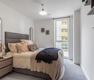 2 bedroom flat to rent - Photo 2