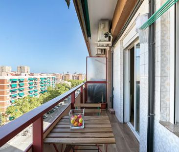 Carrer de Cantàbria, Barcelona, Catalonia 08020 - Photo 3