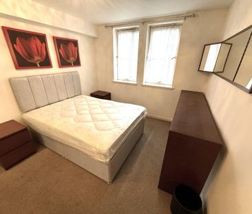 2 bedroom flat to rent - Photo 6