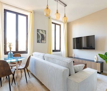 Location Appartement 2 pièces 33m² MARSEILLE 6ème - Photo 2