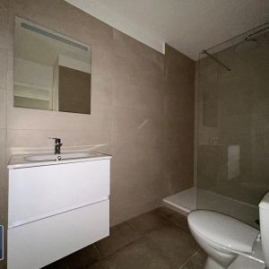 Location Appartement 1 pièce 27m² ST ETIENNE 42000 - Photo 3