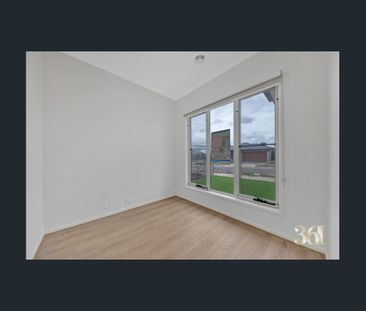 🏡 !! 4 Bedroom Home in Truganina Close to Schools, Shopping & Trans... - Photo 4