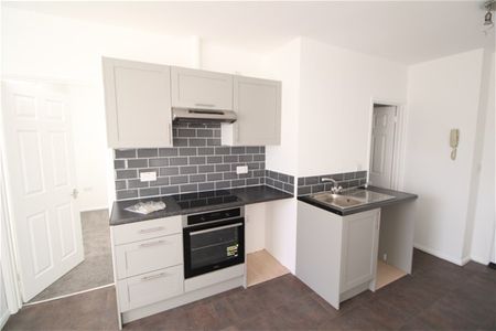 High Street, Wivenhoe, Colchester - Photo 4