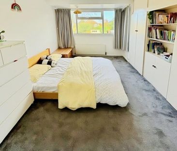 4 bedroom House To Let - Photo 6