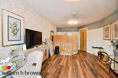2 bedroom apartment to rent - Photo 3