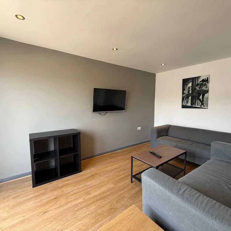 1 bedroom house to rent - Photo 1